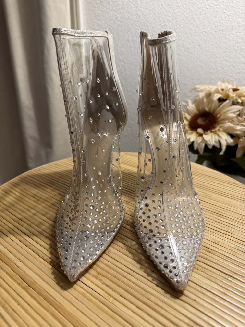 Jessica Simpson JP-Zolie Boots Size 8M/38.5 Clear Rhinestone Silver Stiletto